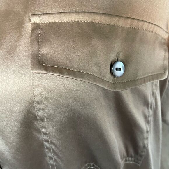 Chico’s Gold Silk Blouse. 3 (16 Chicos) - Picture 3 of 5